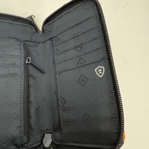 Vera Bradley Wristlet Wallet Sunflowers Quilted Cotton ID Storage RFID Travel - Picture 5 of 12